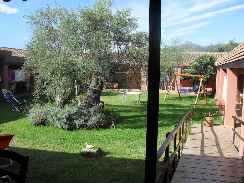 Agriturismo Su Barraccu Loceri Exterior photo